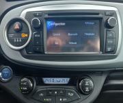 Toyota yaris III 1.5 vvti hsd eh hybride 100h e-cvt 75ch dynamic + options