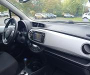 Toyota yaris III 1.5 vvti hsd eh hybride 100h e-cvt 75ch dynamic + options