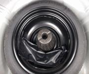 Toyota yaris III 1.5 vvti hsd eh hybride 100h e-cvt 75ch dynamic + options