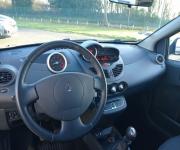 Renault twingo II 1.2 i 75 ch dynamique