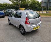 Dacia sandero 1.2 i 75 ch laureate