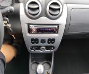 Dacia sandero 1.2 i 75 ch laureate