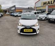 Toyota yaris III phase 2 1.5 vvti hsd eh hybrid 100h e-cvt 100 ch dynamic
